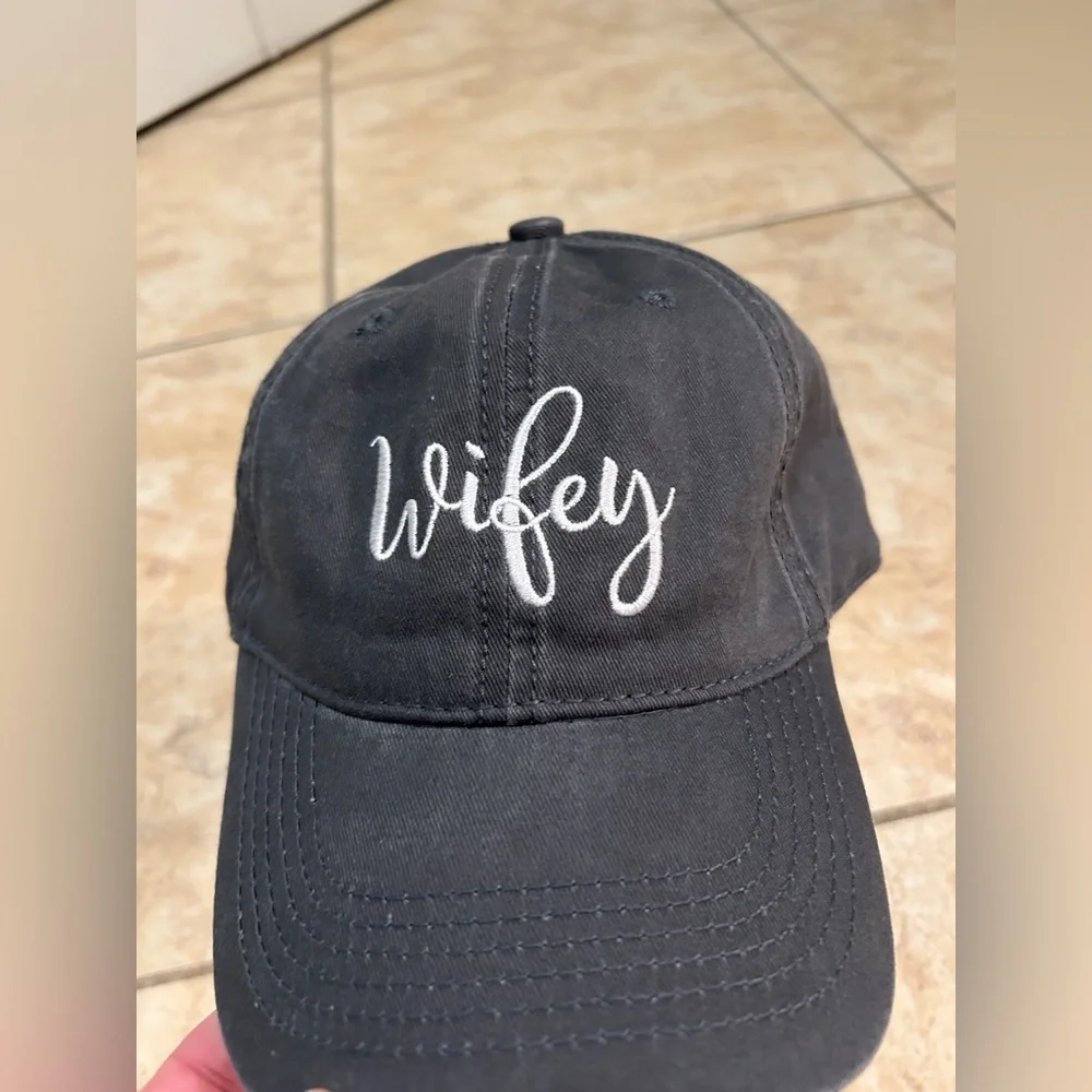 NWOT Altar’d State Wifey Baseball Hat